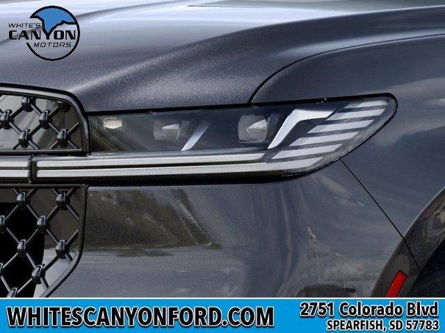 2027 Lincoln Navigator Reserve L