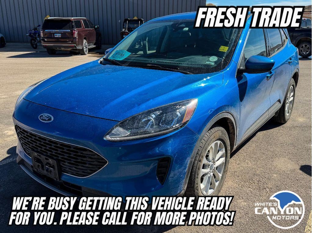2020 Ford Escape SE