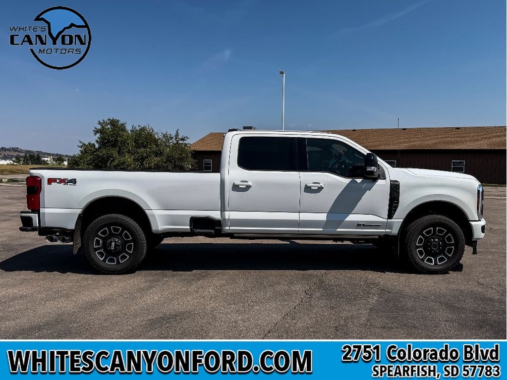 2025 Ford F-350 Platinum
