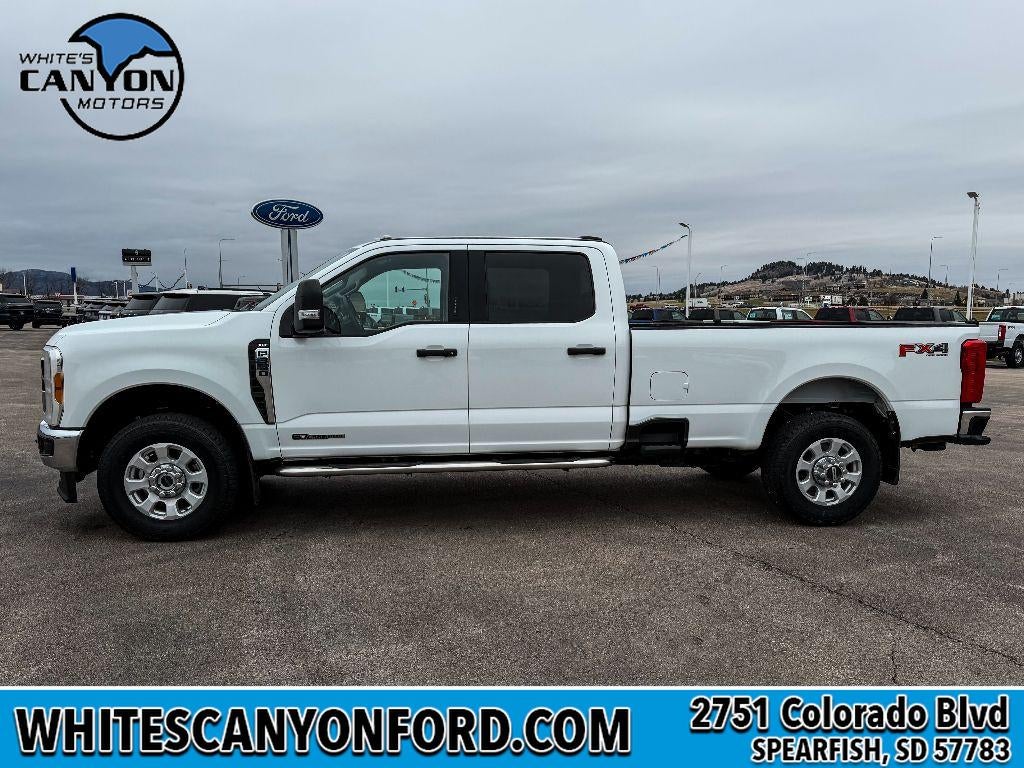 2023 Ford F-350 XLT