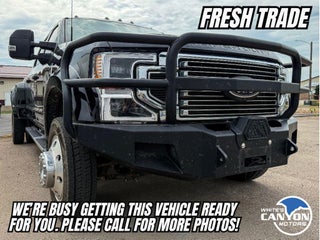 2022 Ford F-450 LARIAT