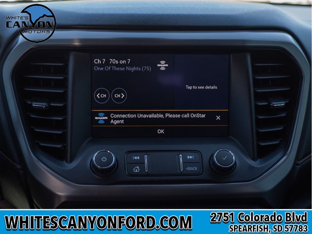 2022 GMC Acadia AT4