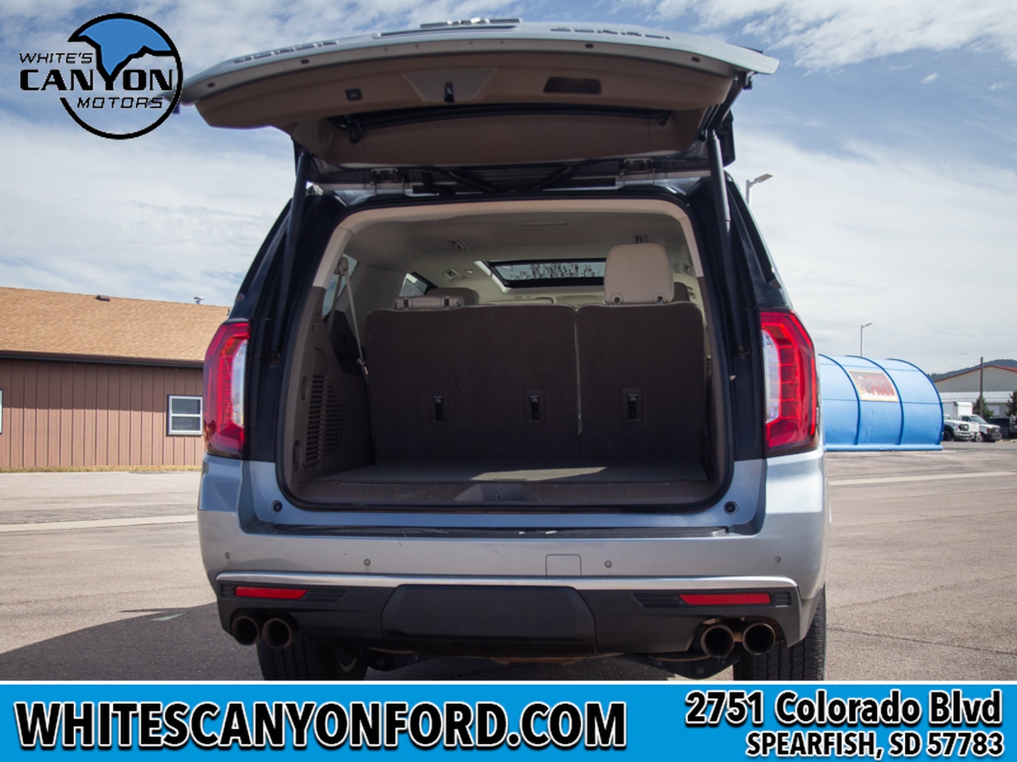 2023 GMC Yukon XL Denali