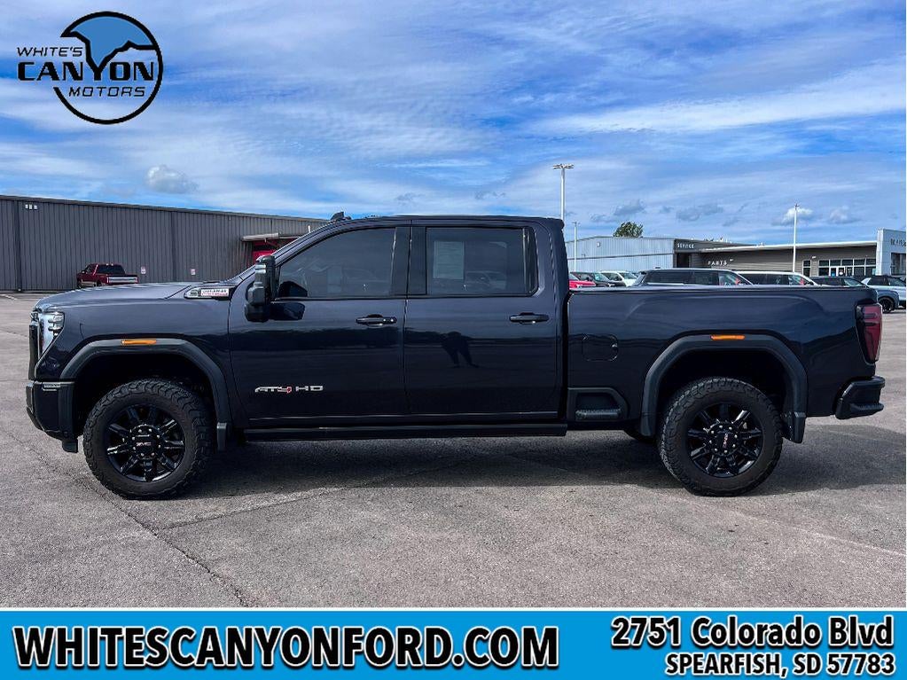 2024 GMC Sierra AT4