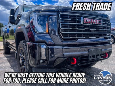 2024 GMC Sierra AT4