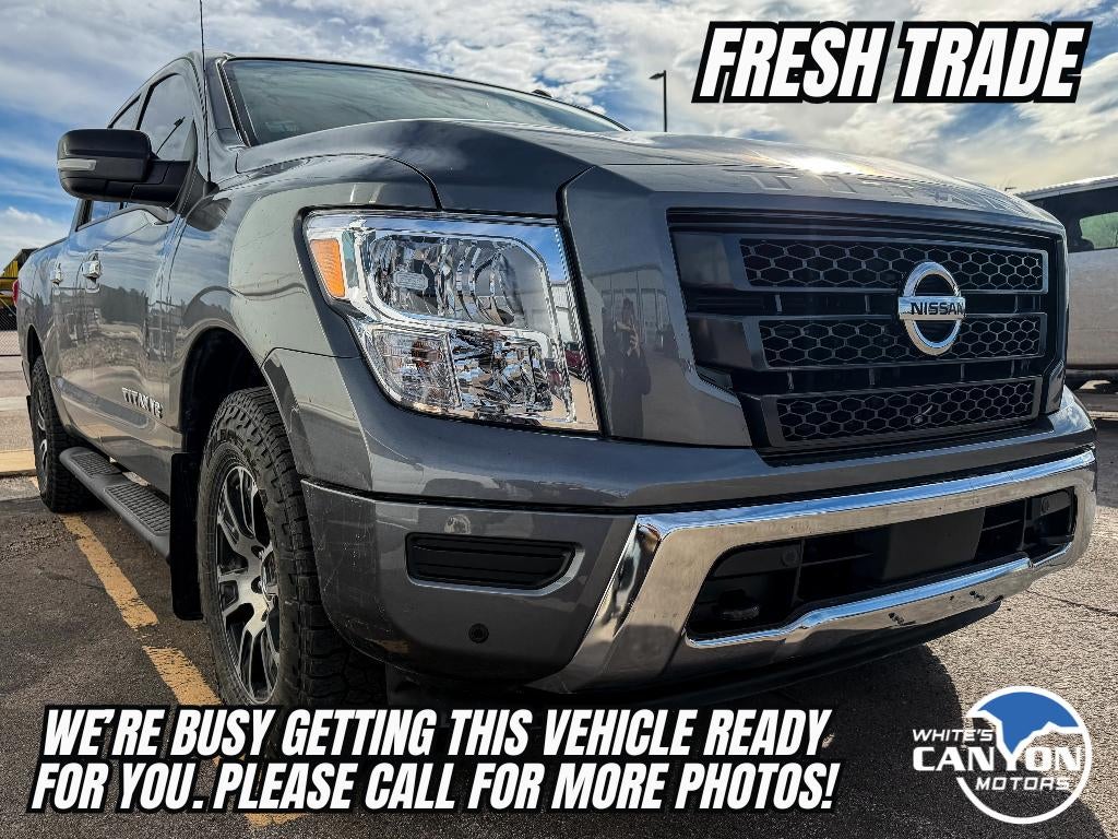 2020 Nissan Titan SV