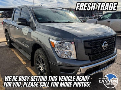 2020 Nissan Titan SV