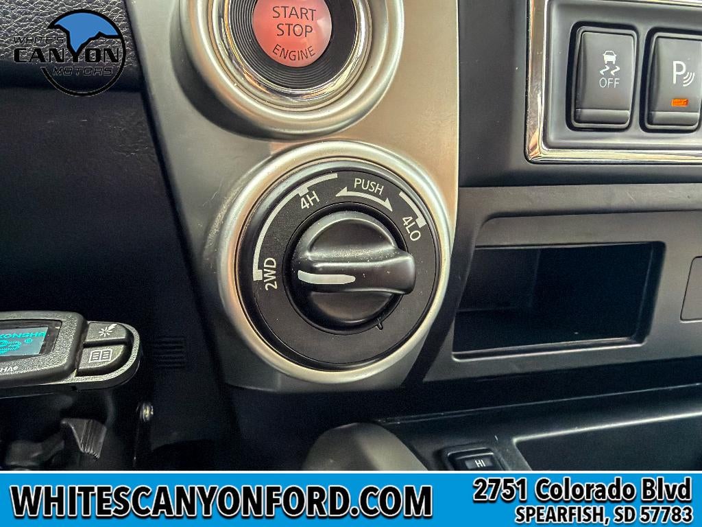 2020 Nissan Titan SV
