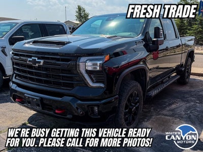 2025 Chevrolet Silverado LTZ