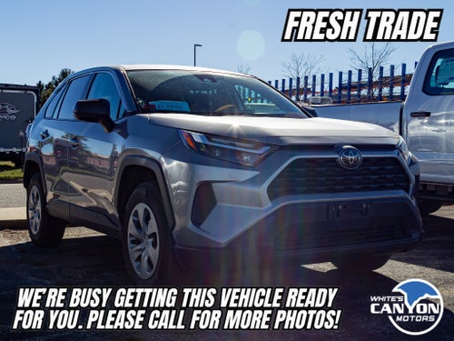 2025 Toyota RAV4 LE