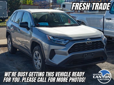 2025 Toyota RAV4 LE