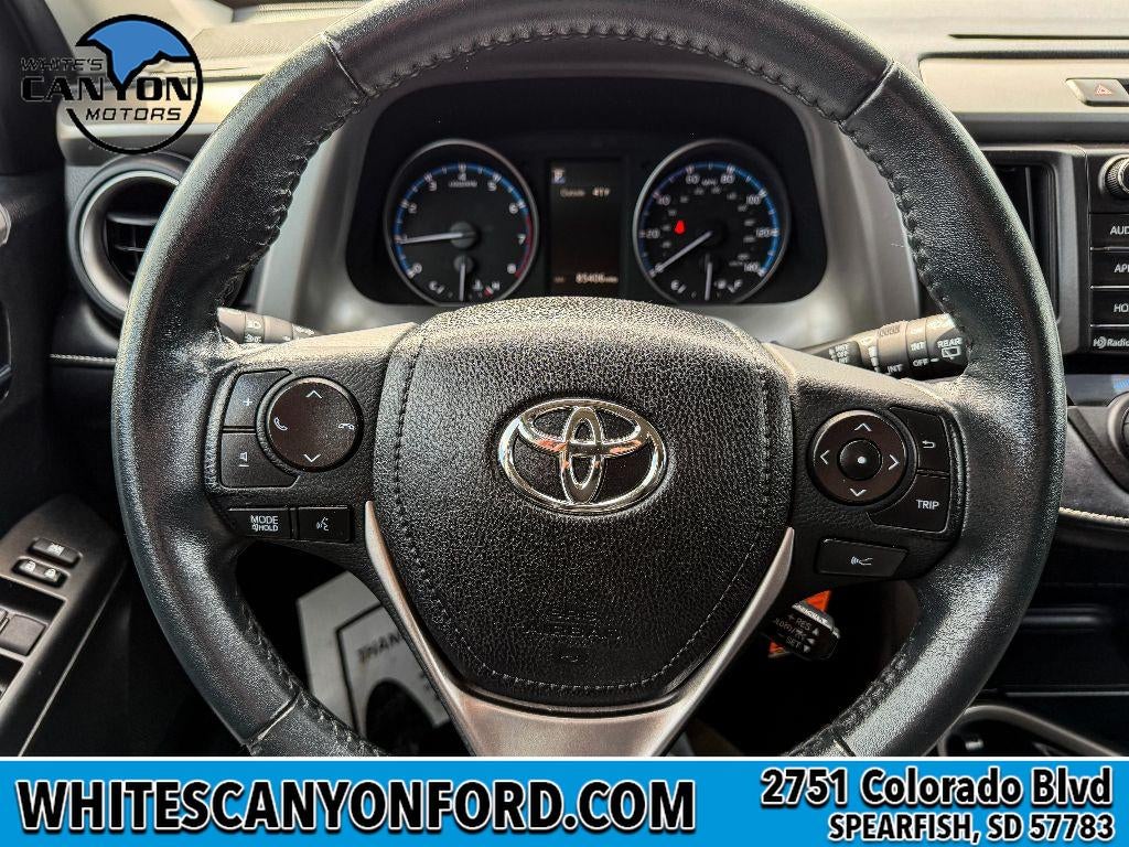 2017 Toyota RAV4 XLE