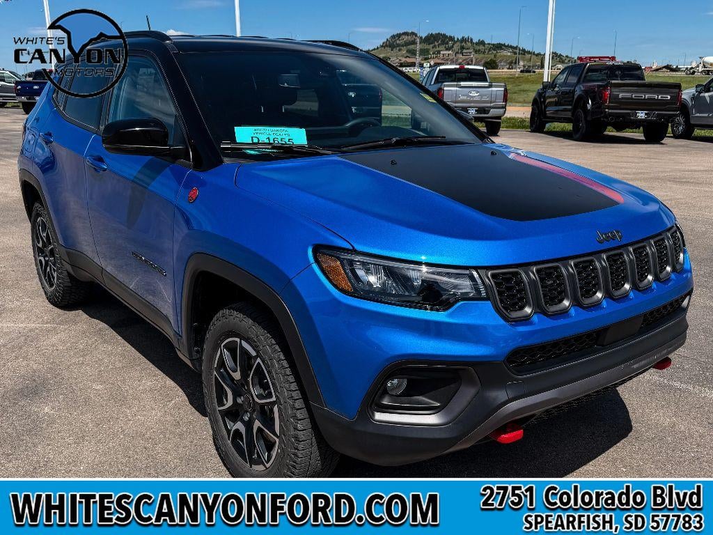 2025 Jeep Compass Trailhawk