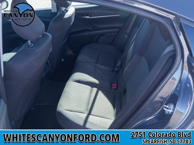 2025 Toyota Camry Hybrid LE
