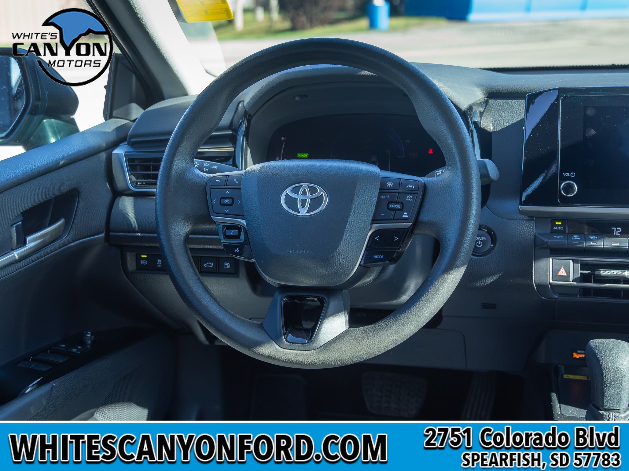 2025 Toyota Camry Hybrid LE