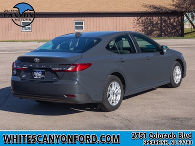 2025 Toyota Camry Hybrid LE