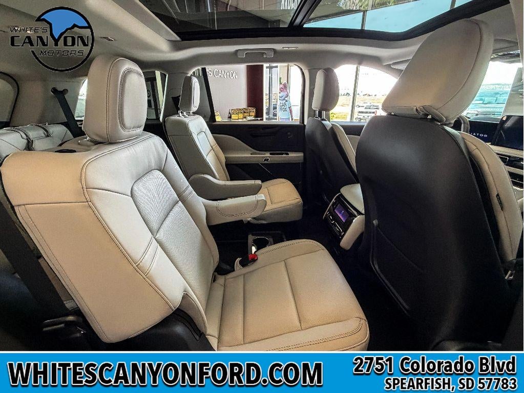 2026 Lincoln Aviator Premiere