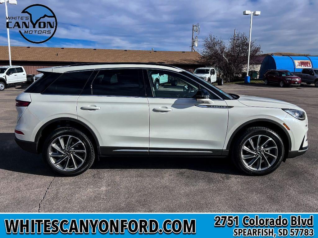 2026 Lincoln Corsair Premiere