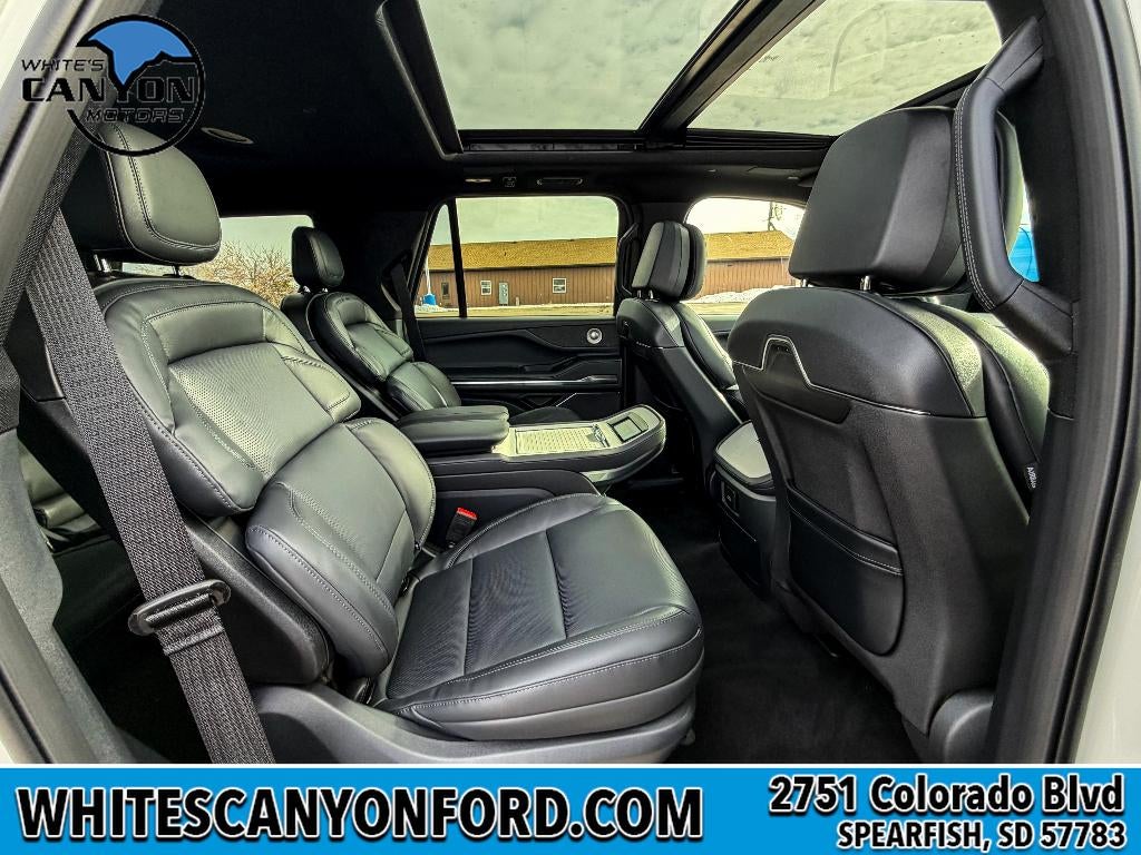 2025 Lincoln Navigator Reserve