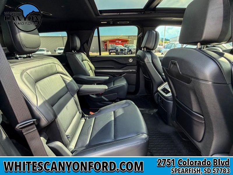 2027 Lincoln Navigator Reserve