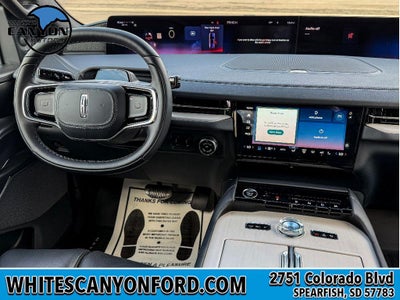2027 Lincoln Navigator Reserve