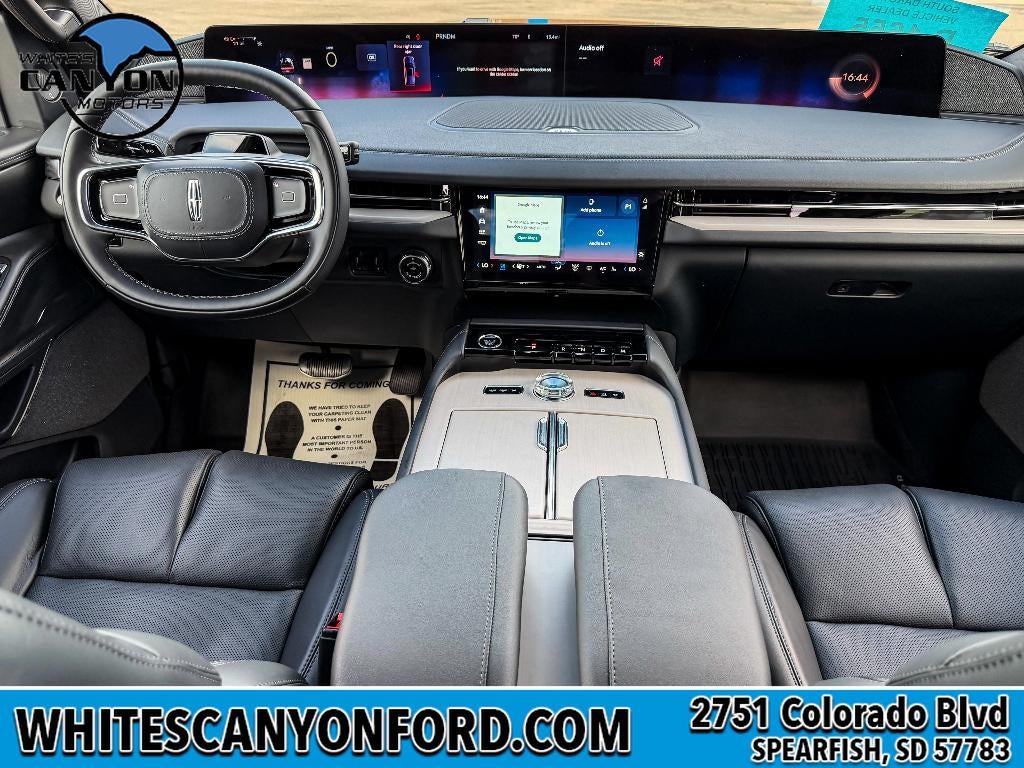 2027 Lincoln Navigator Reserve