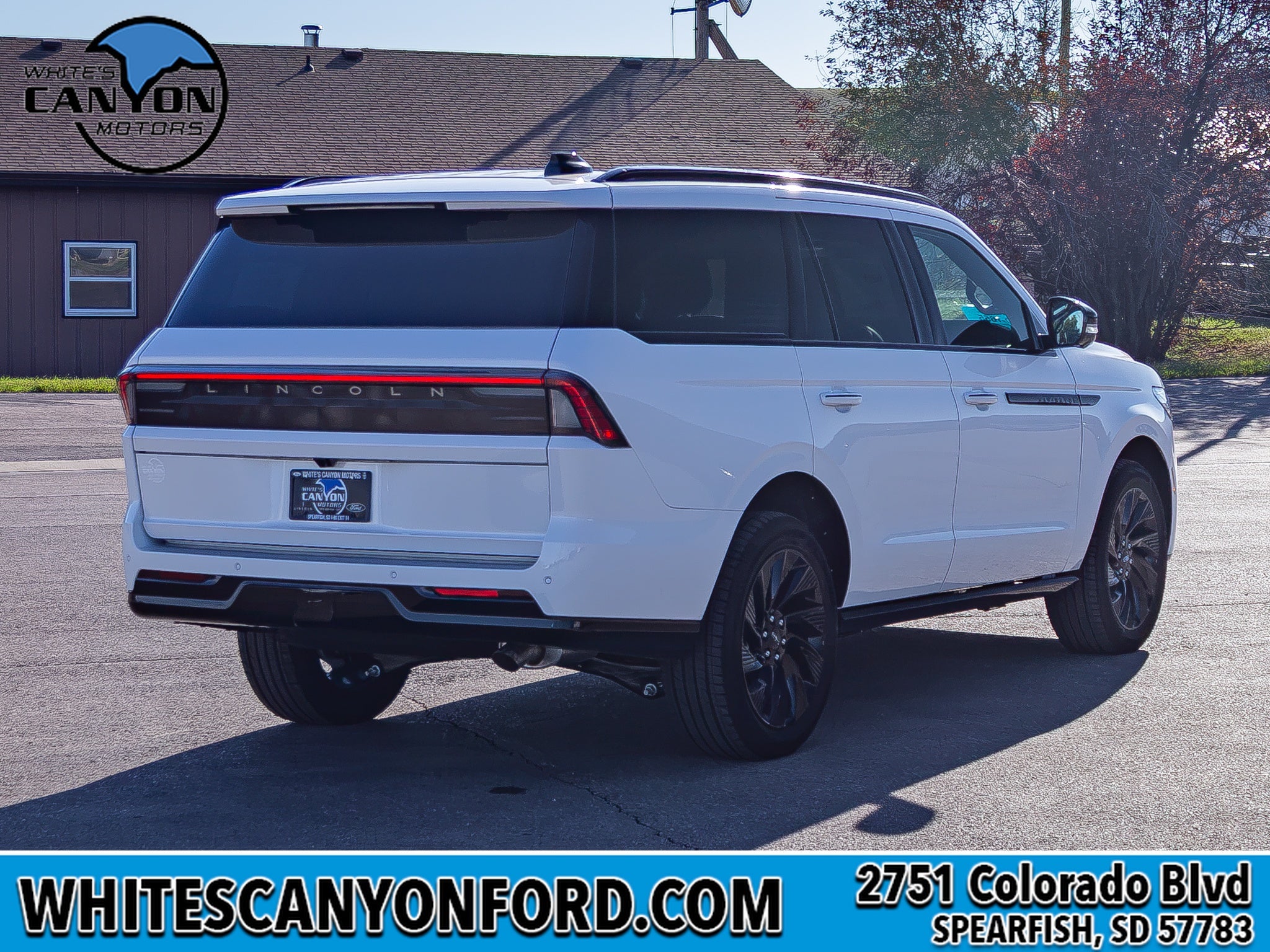 2027 Lincoln Navigator Reserve