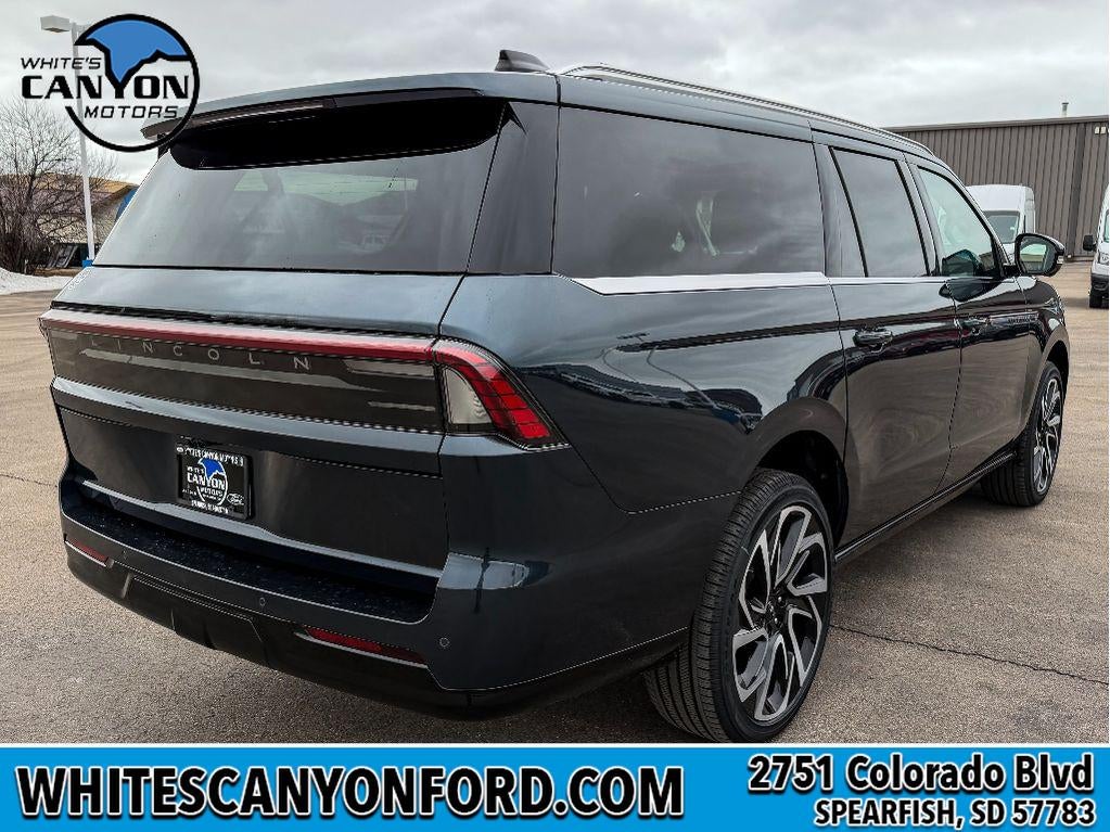 2026 Lincoln Navigator L Reserve