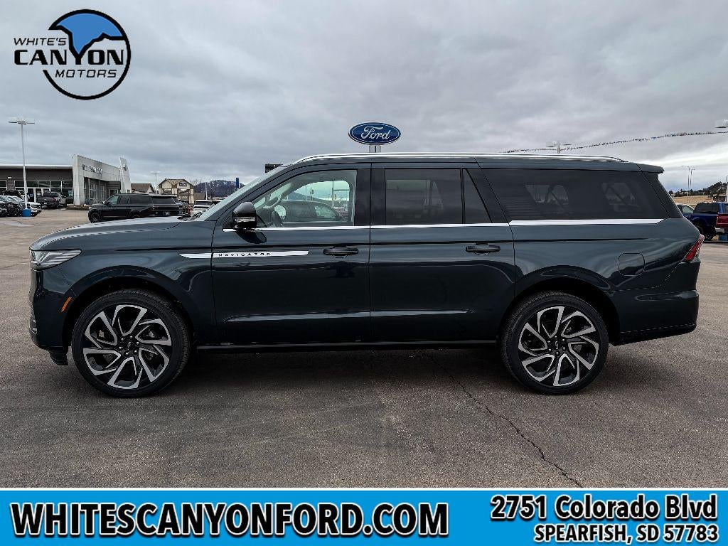 2026 Lincoln Navigator L Reserve