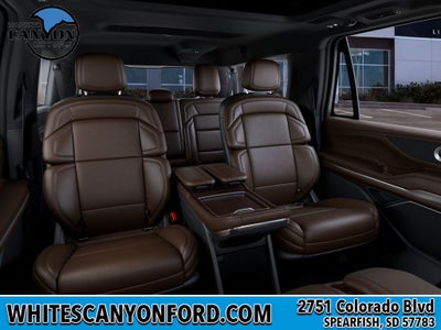 2027 Lincoln Navigator L Reserve