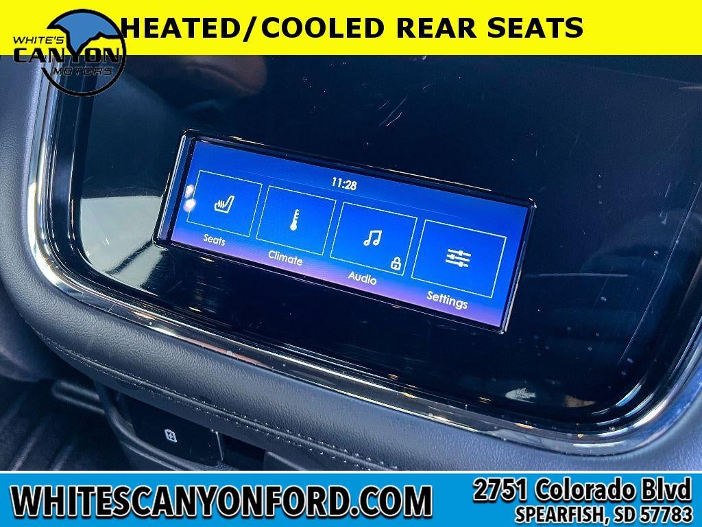 2023 Lincoln Navigator L Reserve