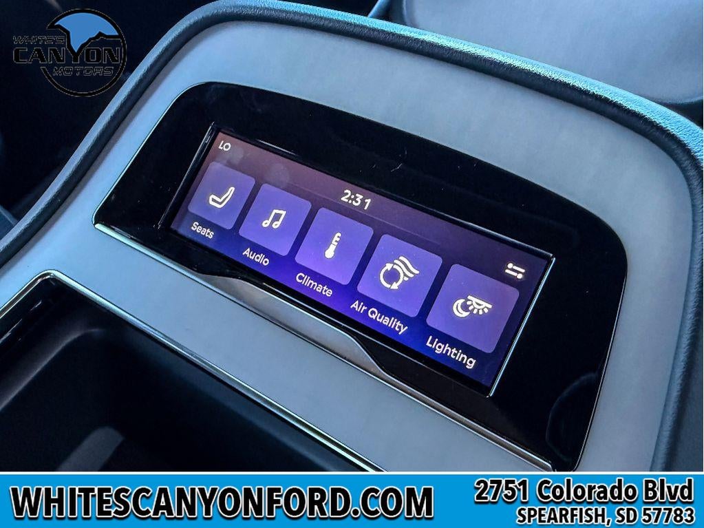 2027 Lincoln Navigator L Reserve