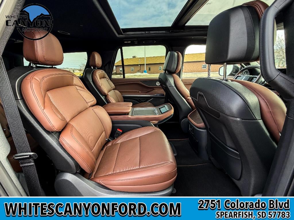 2026 Lincoln Navigator L Reserve