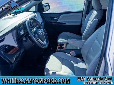 2017 Toyota Sienna Limited Premium