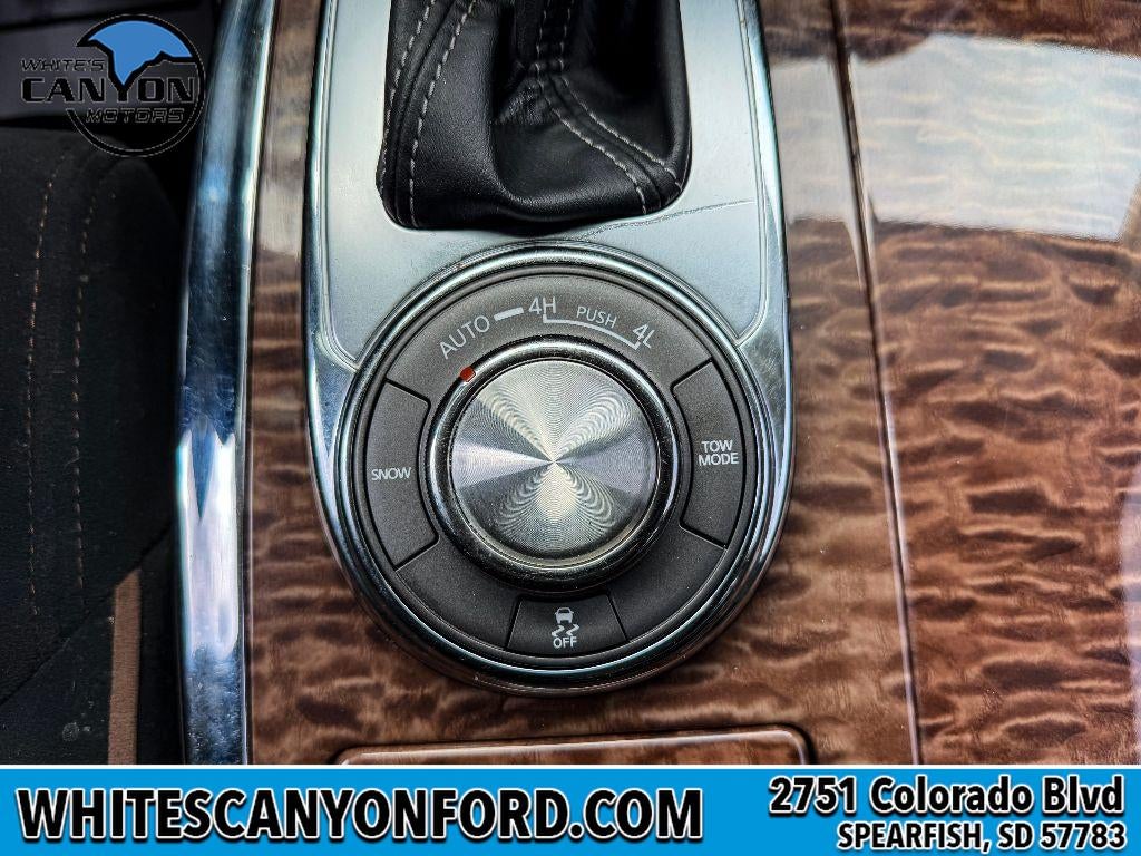 2020 Nissan Armada SV