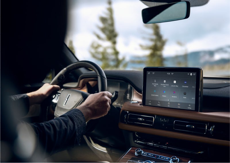 The center touch screen in a 2023 Lincoln Aviator® SUV is shown | White's Canyon Motors - Lincoln in Spearfish SD