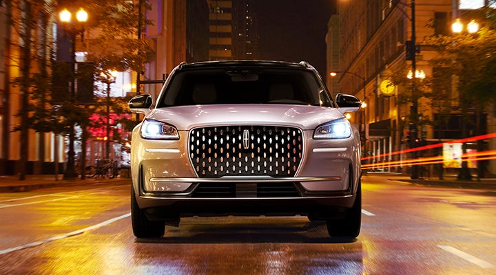 The striking grille of a 2024 Lincoln Corsair® SUV is shown. | White's Canyon Motors - Lincoln in Spearfish SD