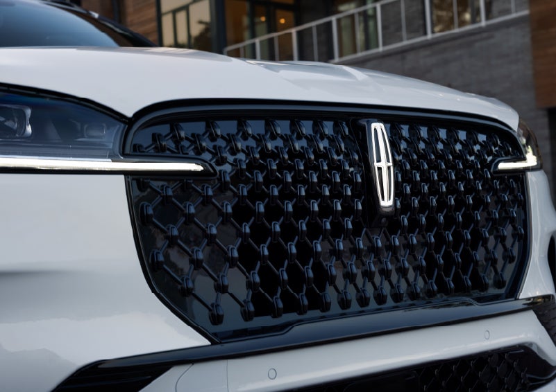 The front grille of a 2026 Lincoln Aviator® SUV is shown. | White's Canyon Motors - Lincoln in Spearfish SD