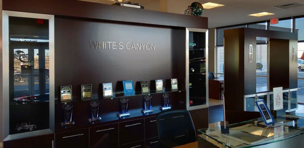 White's Canyon Motors - Lincoln in Spearfish SD